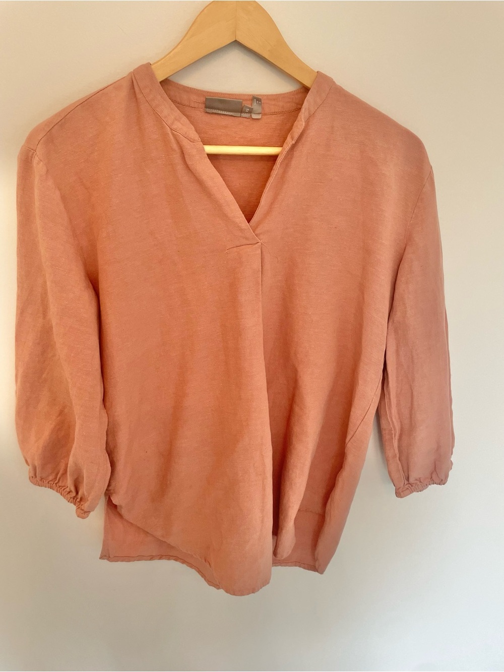 Women’s Relaxed Split-Neck Blouse in Dusty Rose